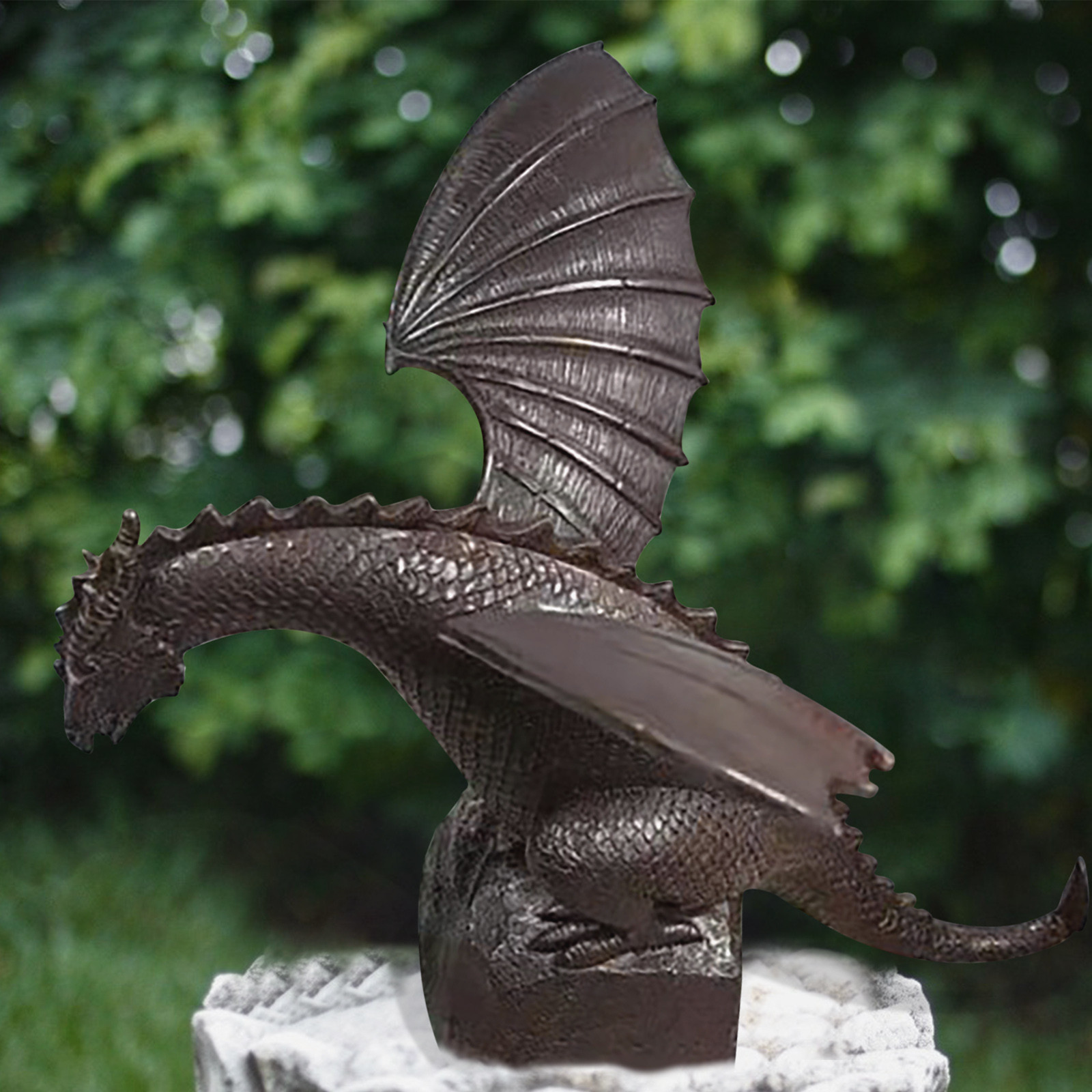 Water Fountain Garden Statue Water Spray Dragon Fire-breathing Pattern ...