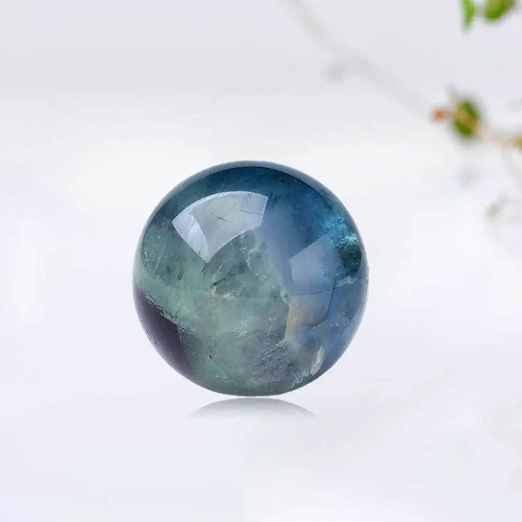Crystal Ball Natural Highly Protective Ornamental Stone Energy Decoration Accessories GEM Fluorite Sphere Quartz for Meditation