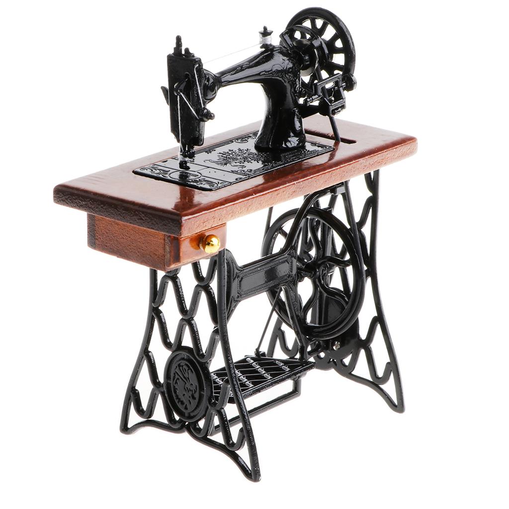 Old-fashioned 1:10 Alloy Diecast Sewing Machine Model Toy Gift Desk Crafts Collection Brown