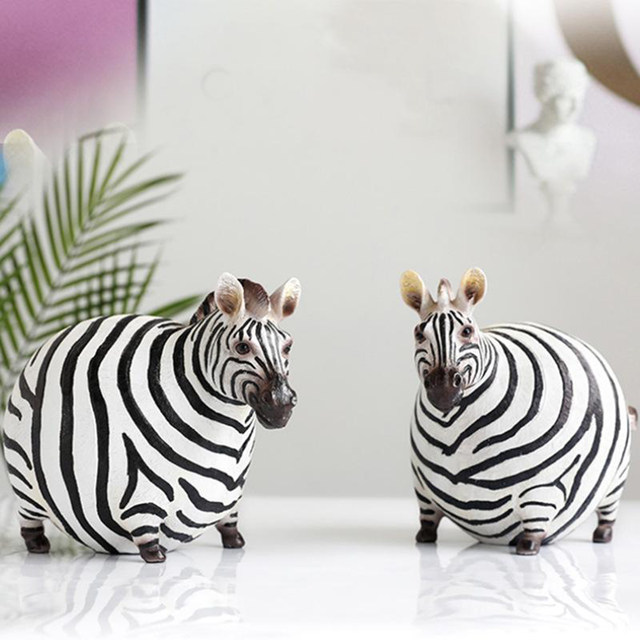 Vintage Zebra Sculpture, 6” x cheapest 6”