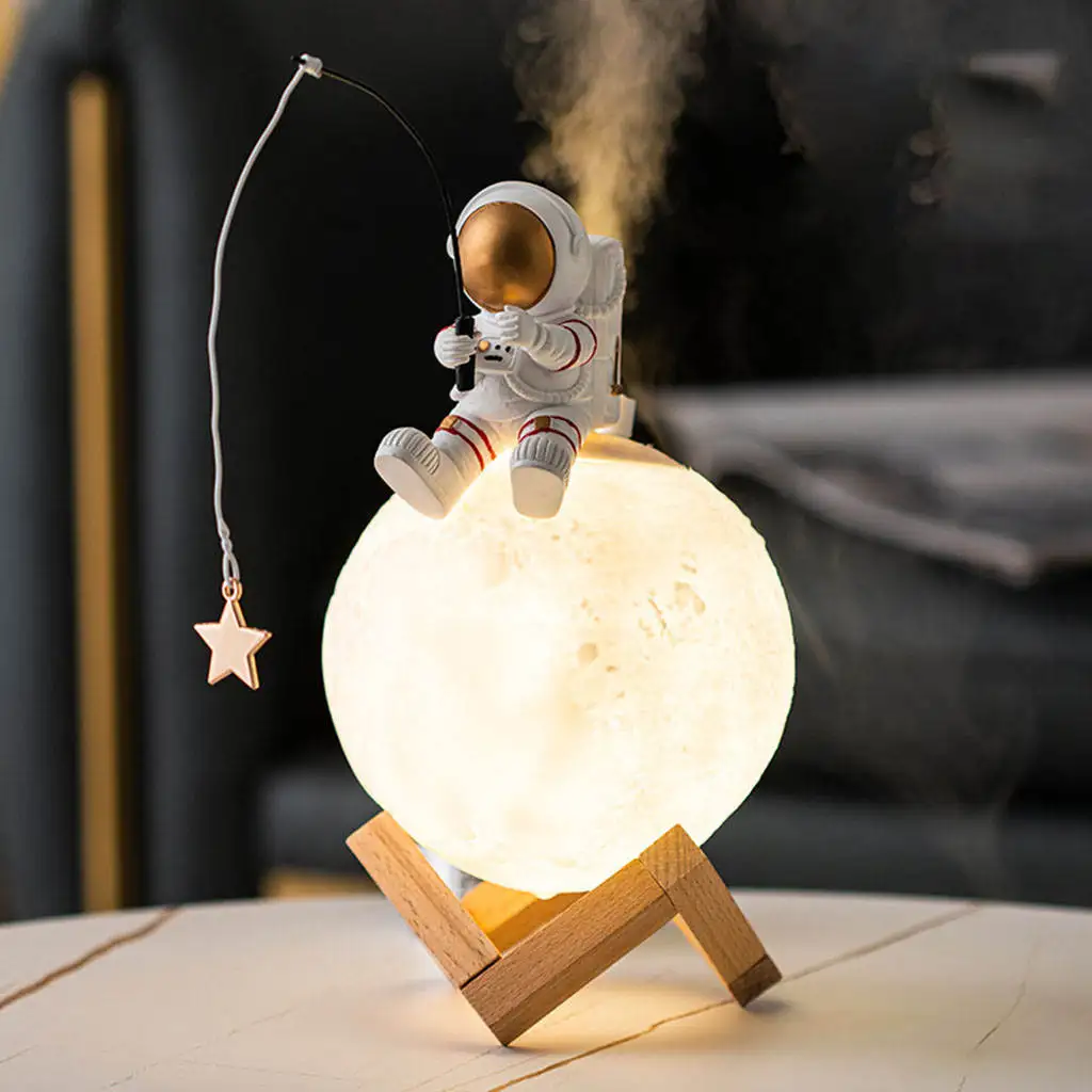 Mini Air Humidifier with Night Lamp Astronaut Figurines Cool Mist Maker USB Recharge Air Sprayer Desktop Crafts for Home Decors