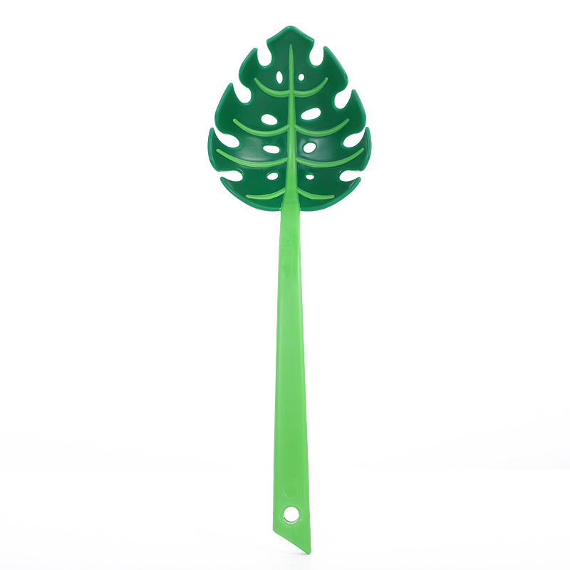 Kitchen tools Green leaf shaped noodle spoon leaf slotted spoon to keep vegetable noodles small tools plastic strainer Kitchen tools Green leaf shaped noodle spoon leaf slotted spoon to keep vegetable noodles small tools plastic strainer