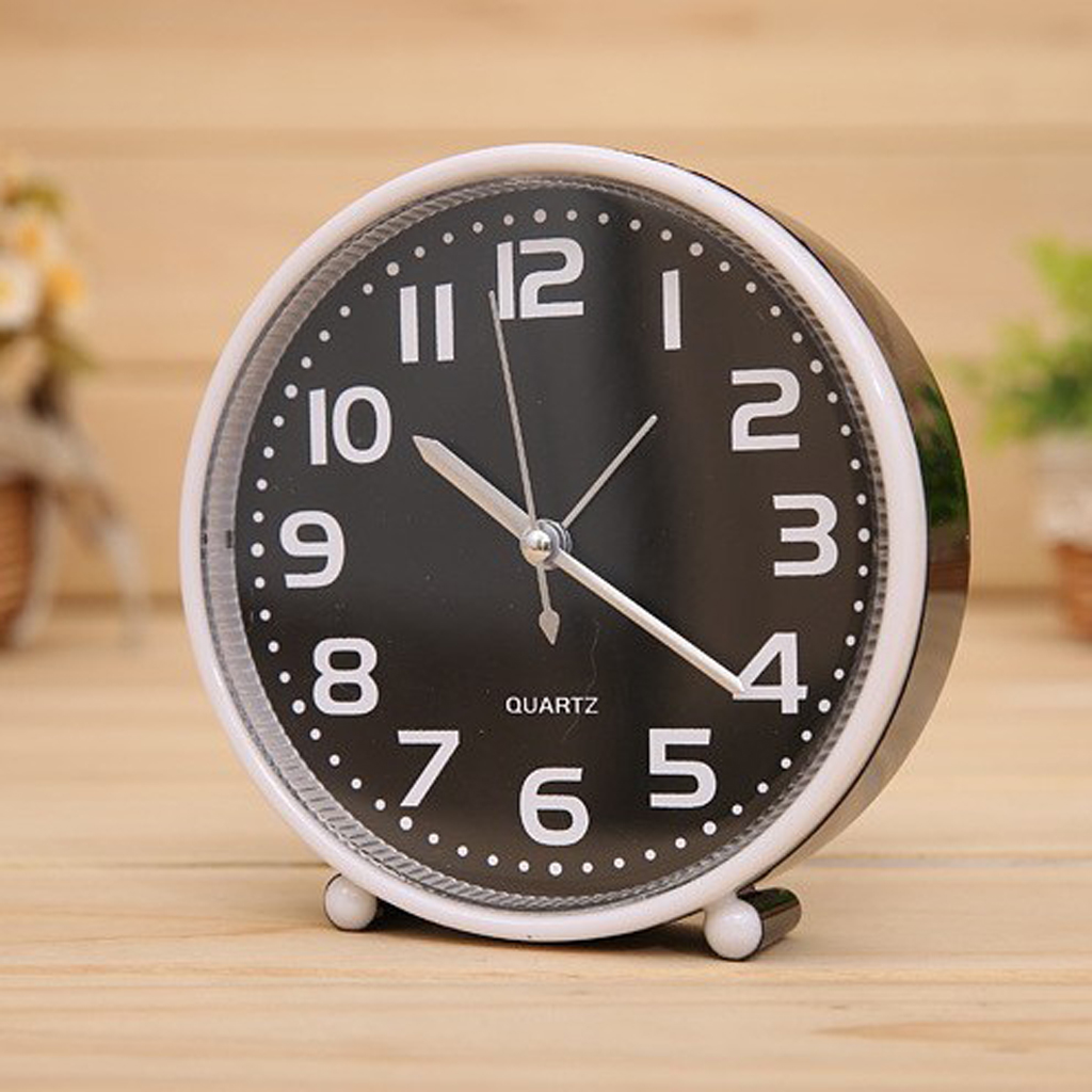 5 Inch Candy-colored Non-ticking Portable Alarm Clock With Night Light