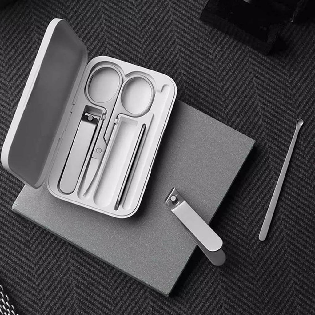 Portable 5 Pieces Nail Manicure Pedicure Set Care Tool Nail Clippers for Men and Women