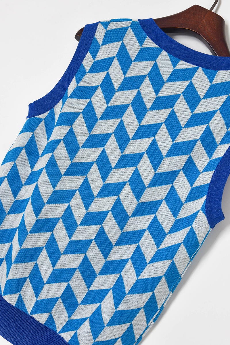 Sweater Vest Image 9