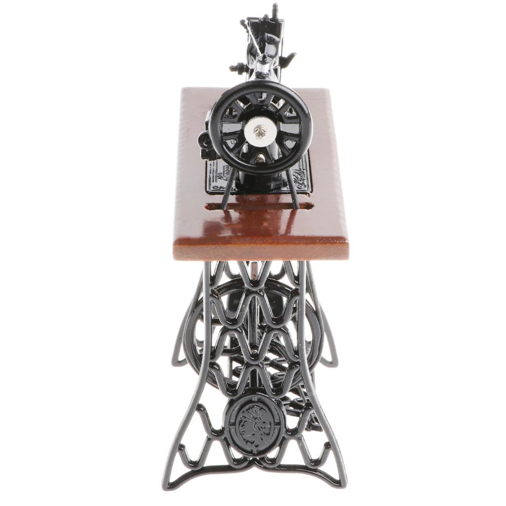 Old-fashioned 1:10 Alloy Diecast Sewing Machine Model Toy Gift Desk Crafts Collection Brown