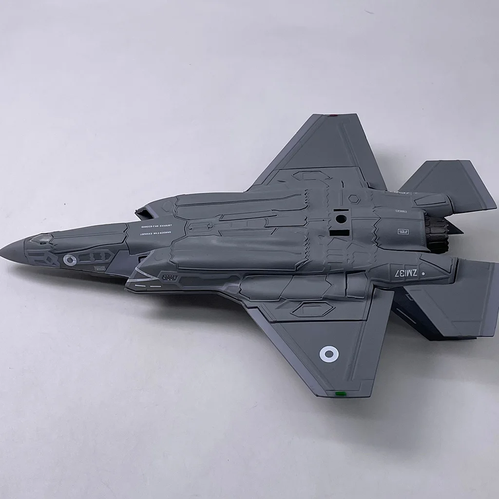 Simulation 1/72 Scale Air Force Aircraft Alloy Model Collections Decoration