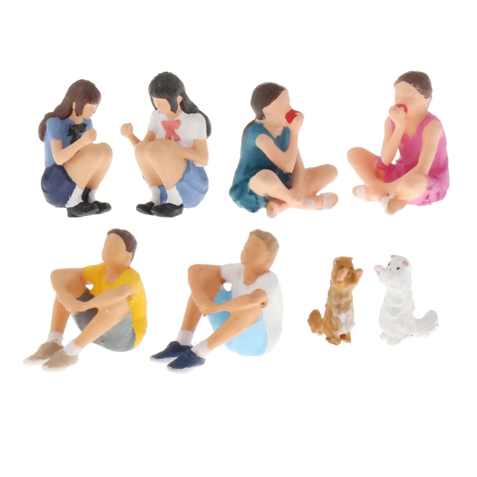 People Action Figures 1:64 Scale Model People Figures Small People Sitting And Crouching for Miniature Scenes