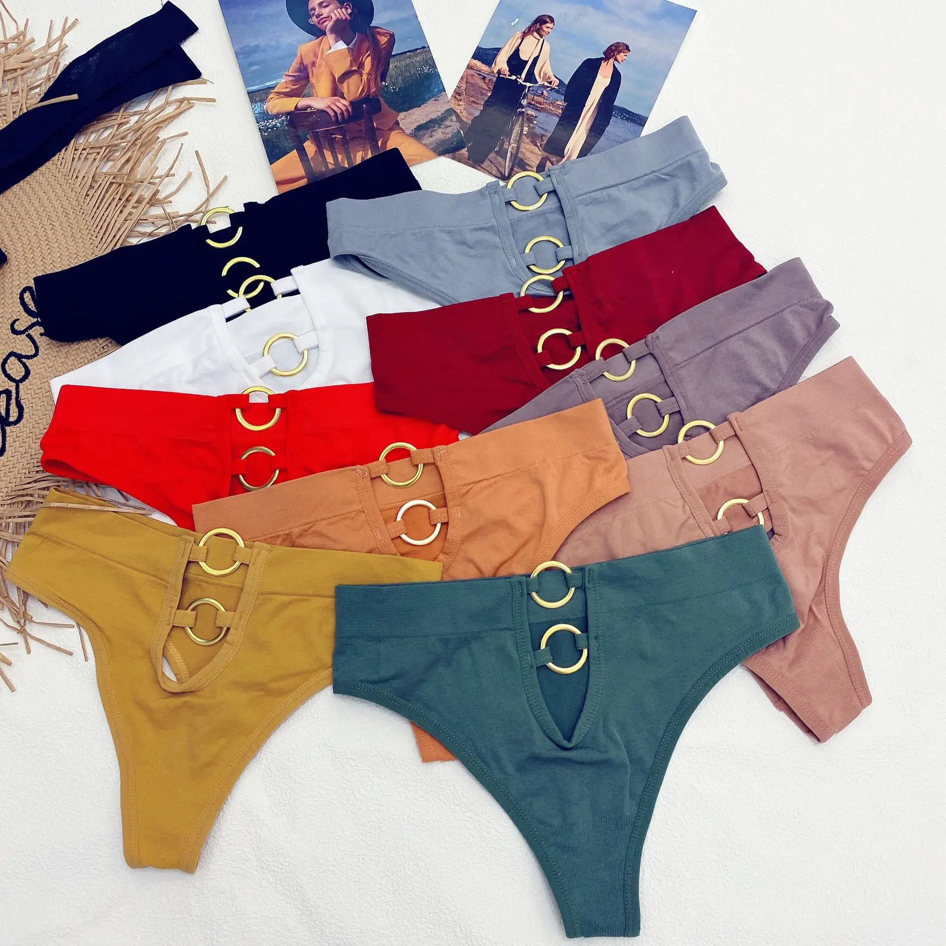 New Women's Underwear Sexy Solid Color Panties Fashion Metal Ring Comfort Briefs Mid Waist Seamless Underpants Female Lingerie