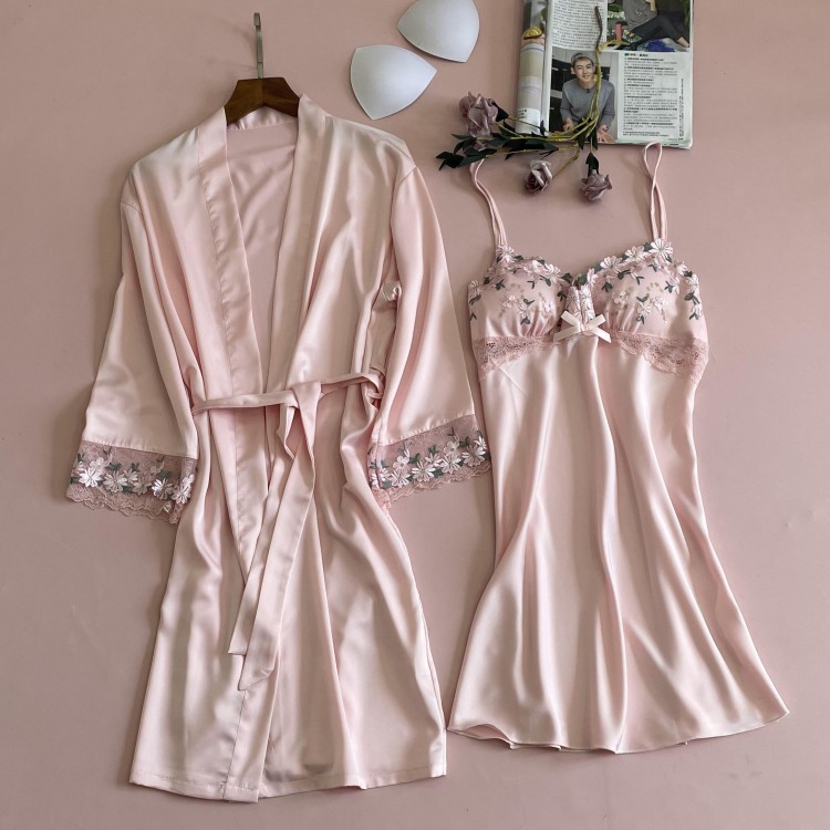 Waliicorners Bride Bridesmaid Robe Embrodery Flower Sleepwear Satin Robe Bathrobe Lingerie Gown 16 Hbc5424451fed4a9aa37d18773ced4717j