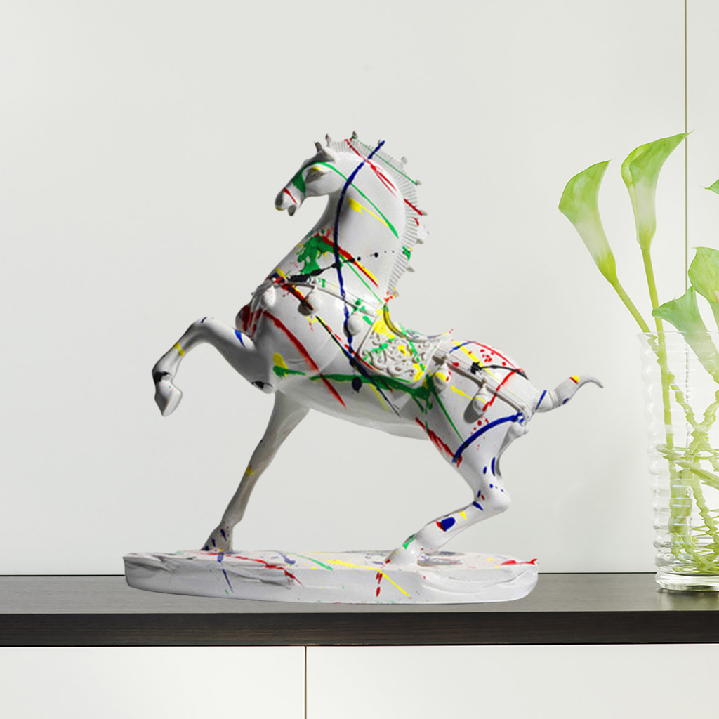 Nordic Arts Crafts Modern Horse Statue Collectible Figurines Resin Sculpture Luxury Living Room TV/Wine Cabinet Home Decor