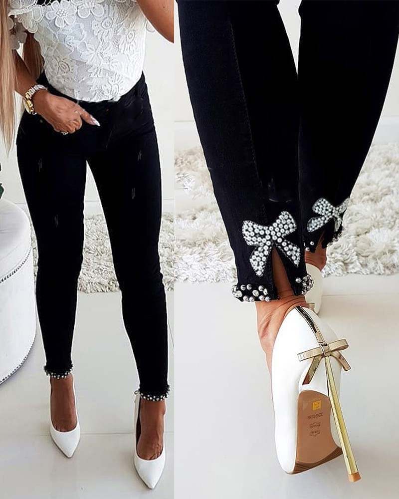 laço bonito, calça jeans skinny, elegante, simples,