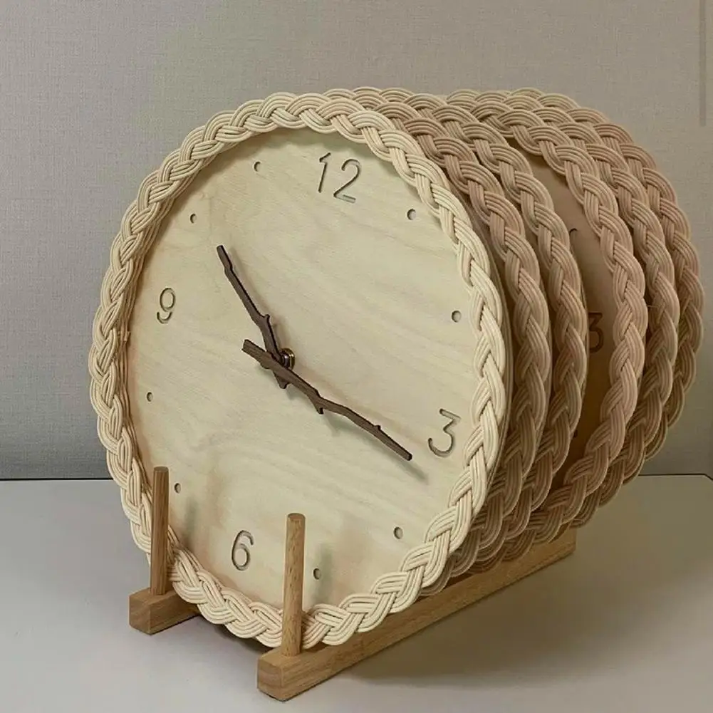 Rattan Round Wall Clock European Silent Operated Clock Non-Ticking Battery Clock Simple Wall Ornament  Bedroom Home Decoration
