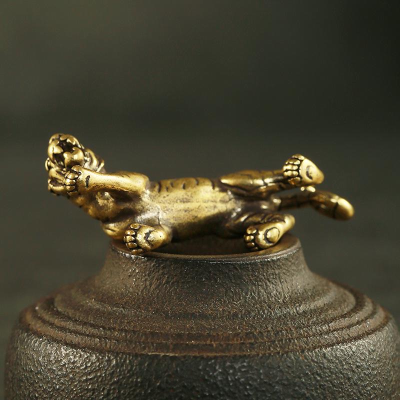 Antike Kupfer Tiger König Figuren Home Decor Zubehör Vintage Messing Tier Berg Ornamente Schreibtisch Dekorationen – Detail 5