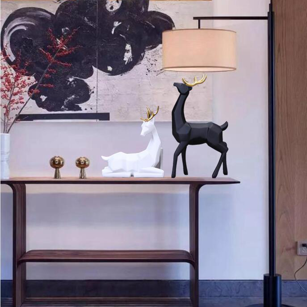 Resin Deer Statue Reindeer Sculpture Decoration Nordic Home Decor Figurines for Home Office Shopwindow Decoration Oranment
