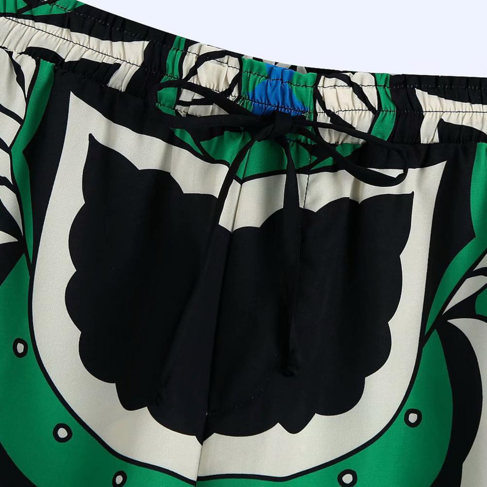 Kimono com estampa verde feminino e shorts