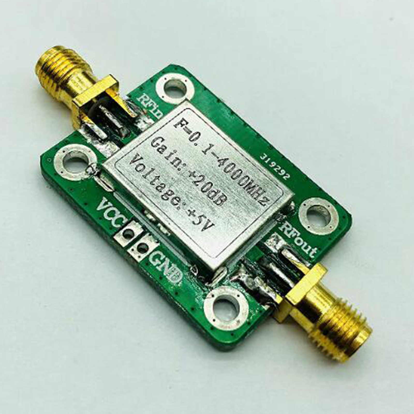 0.1-4000MHz RF Amplifier Board Module Wideband 3.3--5.5VDC for FM Radio Beidou Receiver