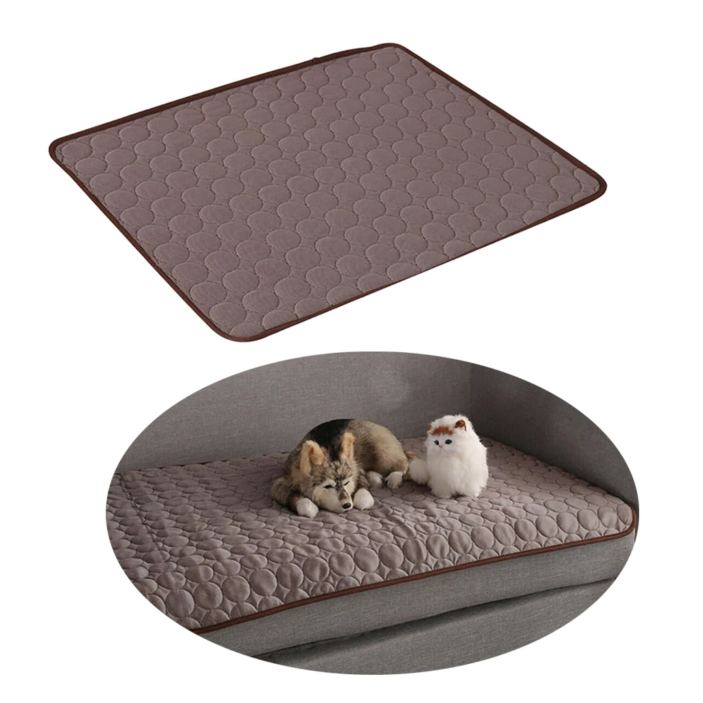 Pet Cooling Mat Comfortable Ice Silk Dog Cool Pad 30x40cm Bed Cats Cushion