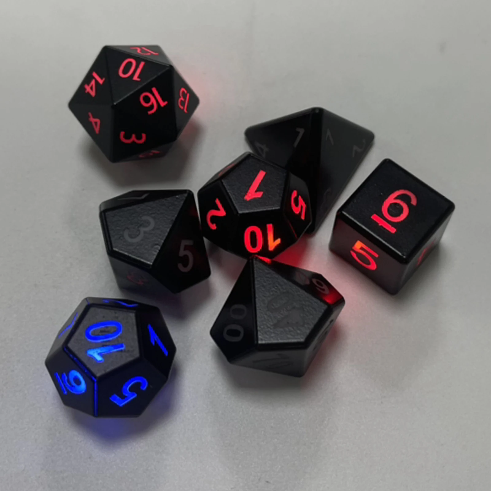 7x Glow-in-the-Dark Dices for Table Board Role Playing Game Bar Club Party Play Fun Gifts