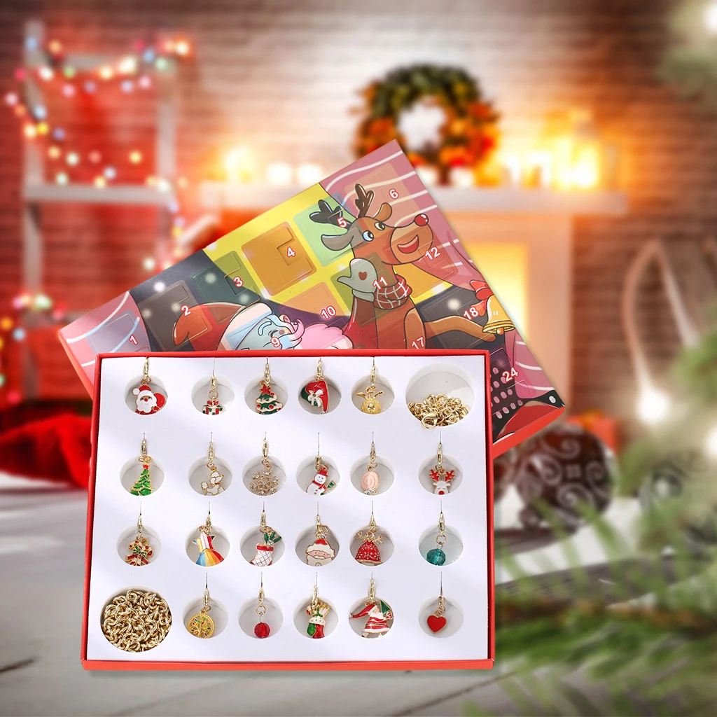 22 Pcs Christmas Pendant Charm Advent Calendar Necklace Decoration Diy Scrapbooking for Kids Teens Women Gifts