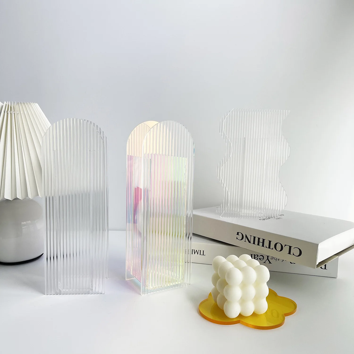  3D Acrylic Modern Flower Vase-AOUNI