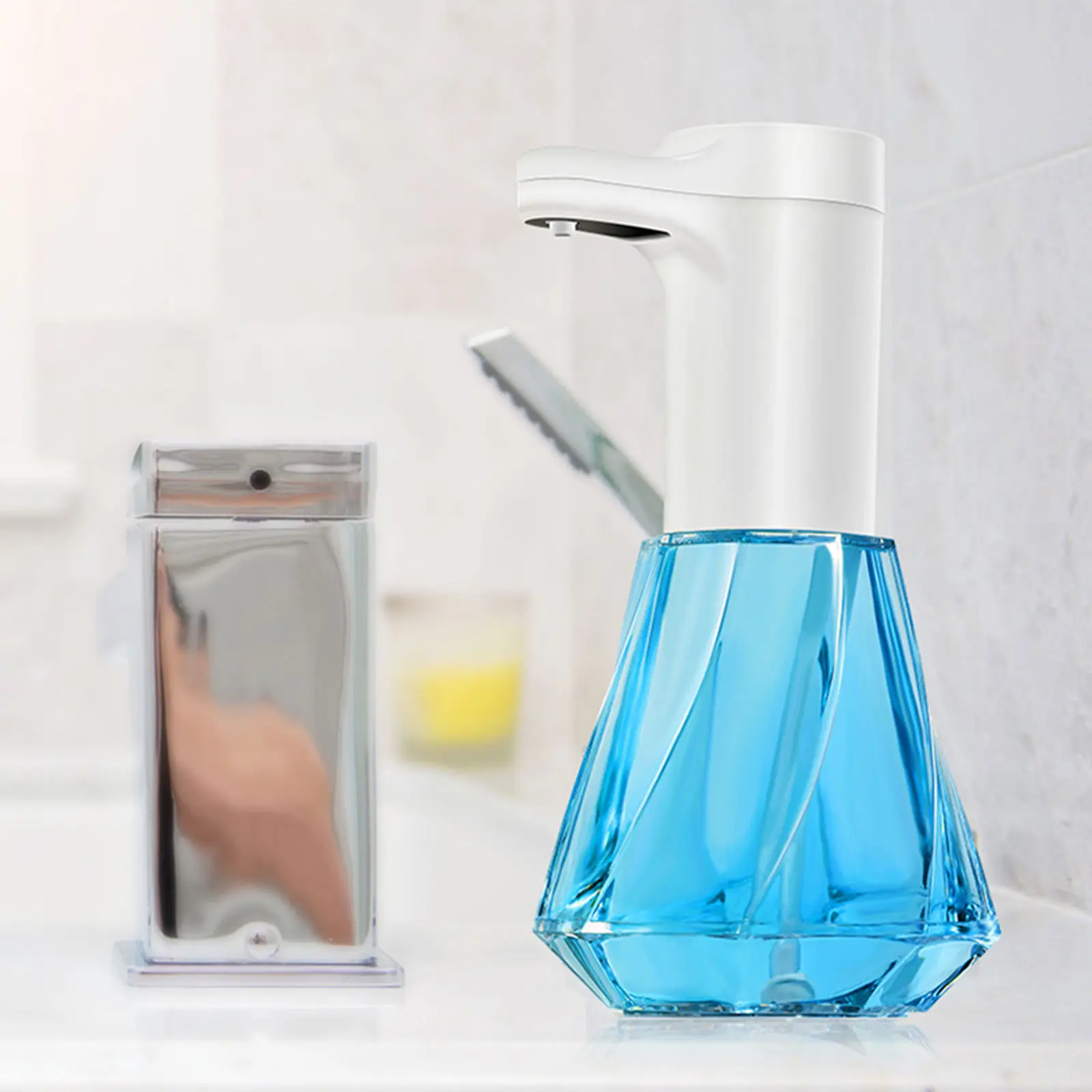 450ML Liquid Soap Dispenser Automatic USB Charging Handsfree Foam Soap Dispenser Soap Dispenser for Kitchen Bathroom