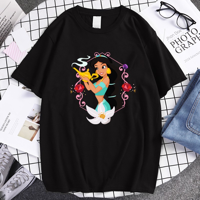 551132+Princess Jasmine With Magic Lamp.jpg