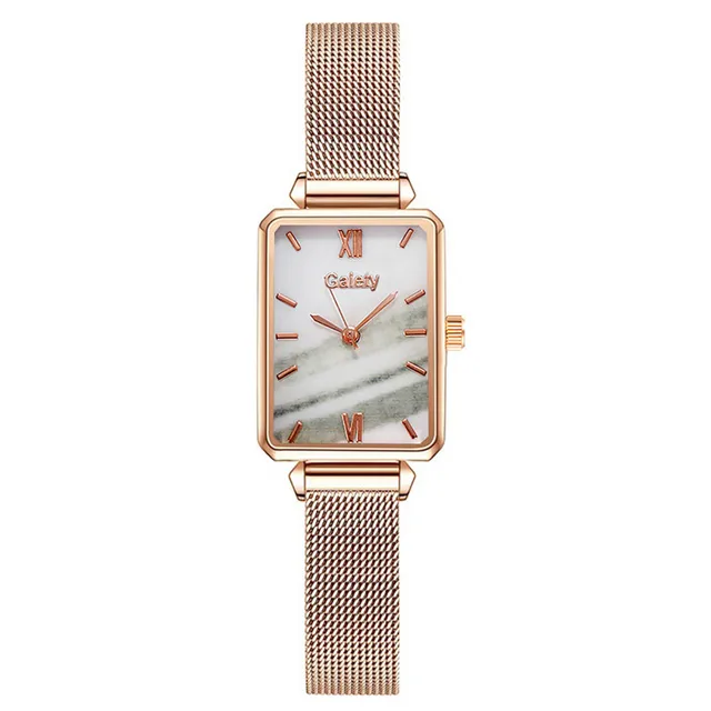 d-quartz-watch