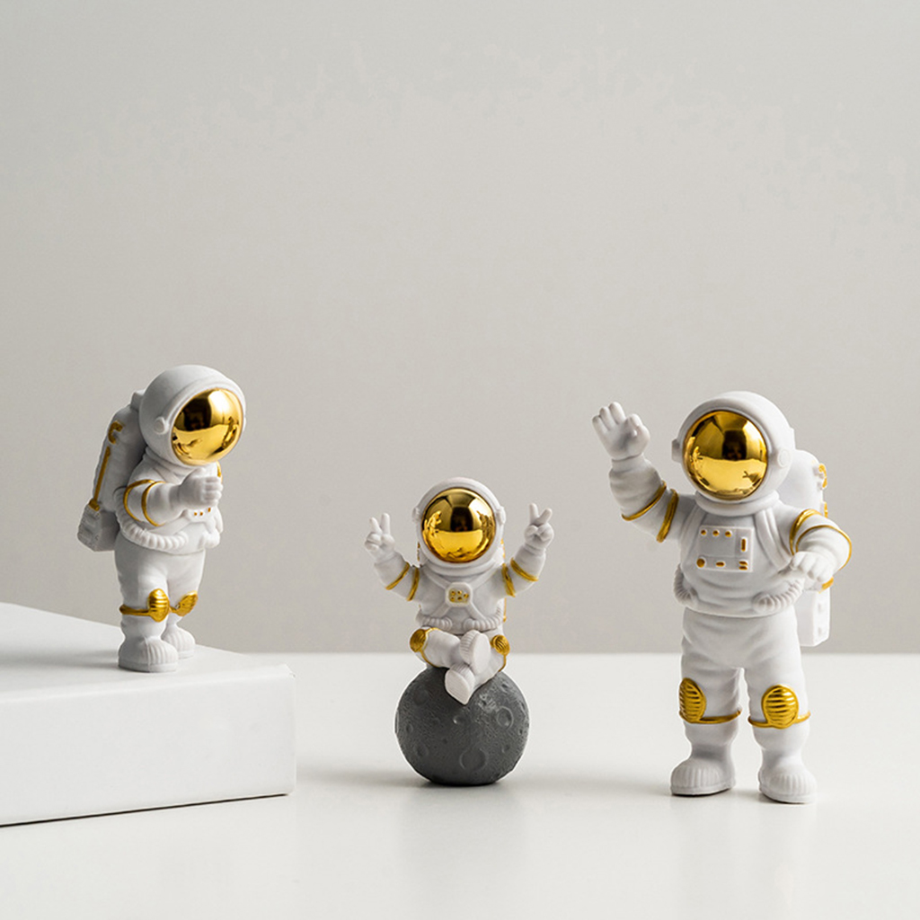 3pcs Astronaut Figurine, PVC Spaceman Statue Decor Model Ornament Car Home Office Interior Figure Party Cake Topper