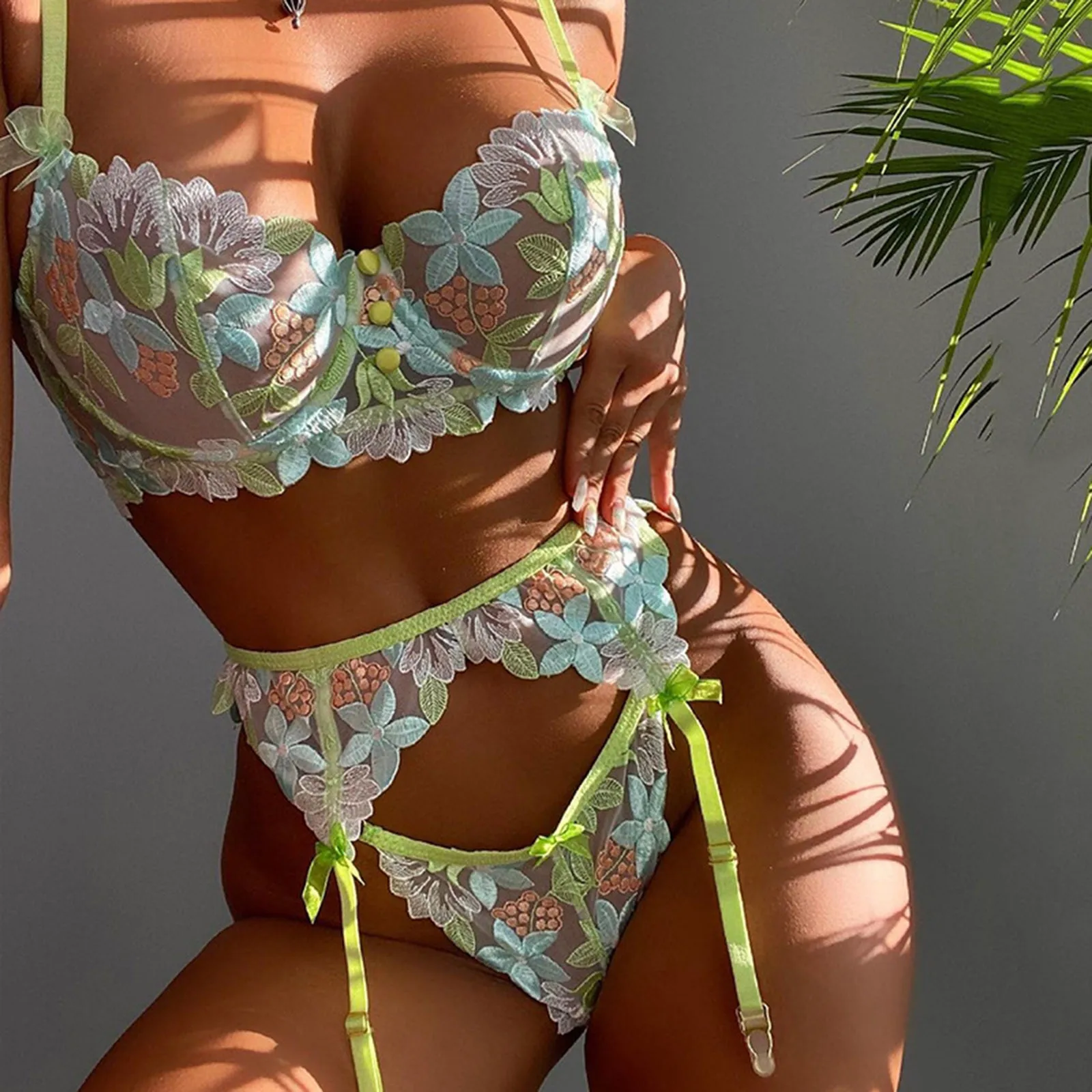 Floral Embroidery Lace Sexy Lingerie Women Underwear Set Mesh Perspective Sexy Bra Brief Sets Fashion Ladies Sensual Lingerie plus size bra and panty sets