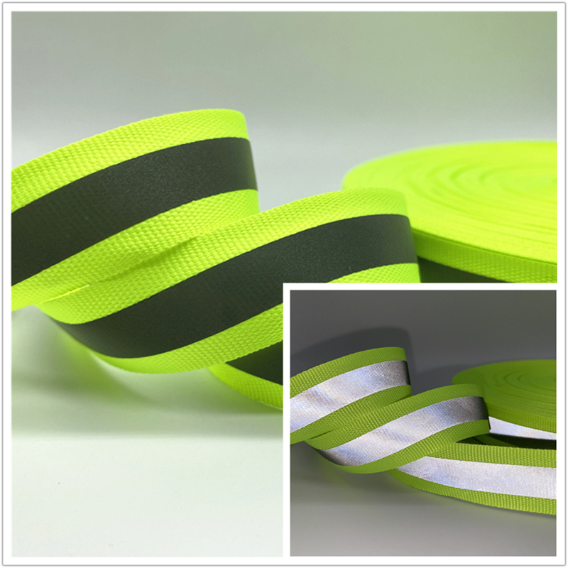 Description Picture 6 of item5yards/Lot 20mm Safety Silver Reflective Rbbon For Sewing Sew on Fabric Reflector Tape Strap Vest Webbing Warning Belt