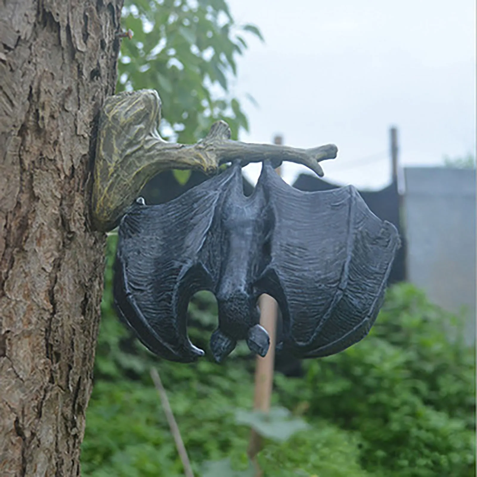 Hanging Bat Upside Down Garden Ornament Statues Lawn Resin Outdoor Gift Novelty 
