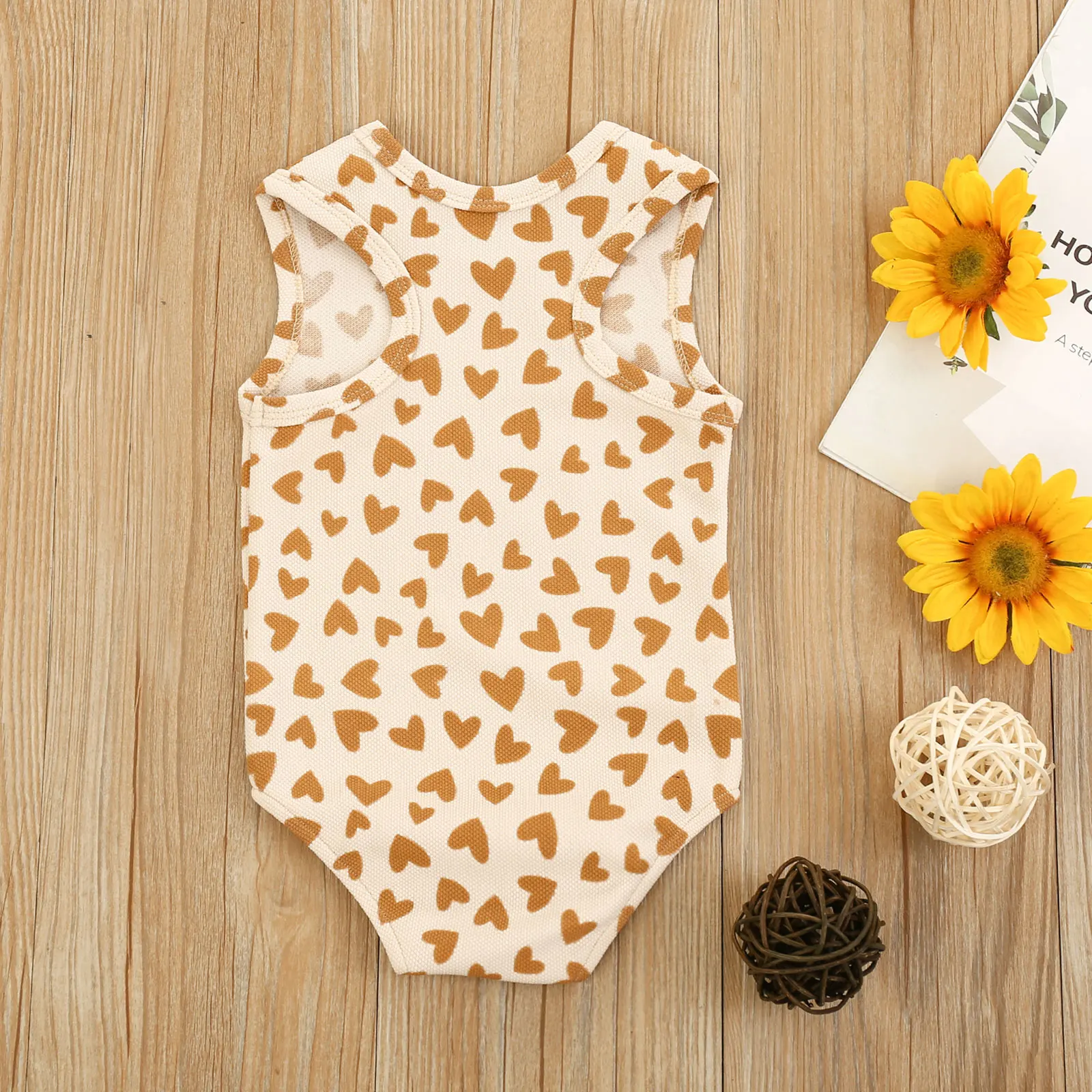 2021 0-24M Cute Toddler Baby Girl Romper Hearts Print Vest Sleeveless Summer Outfit Playsuit Jumpsuit Outfit best Baby Bodysuits