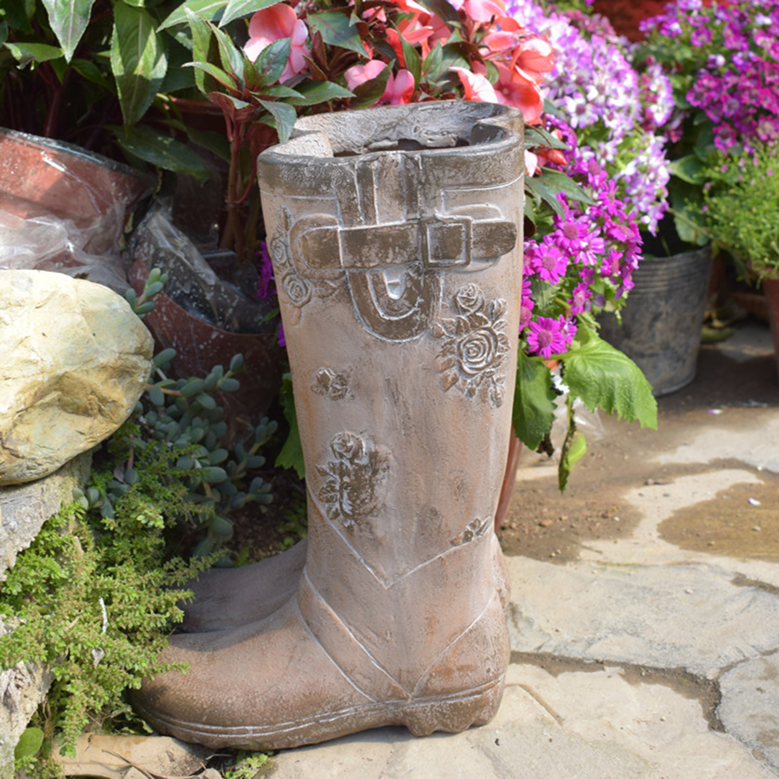 Vintage Style Rainboot Resin Garden Planter Flower Pot Potted Planting Holder Patio Lawn Decoration