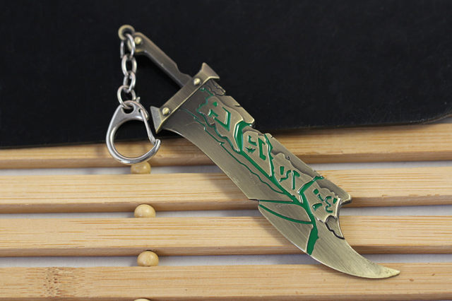 12cm League of Legendes the Exile Riven Pendant Keychain for Men