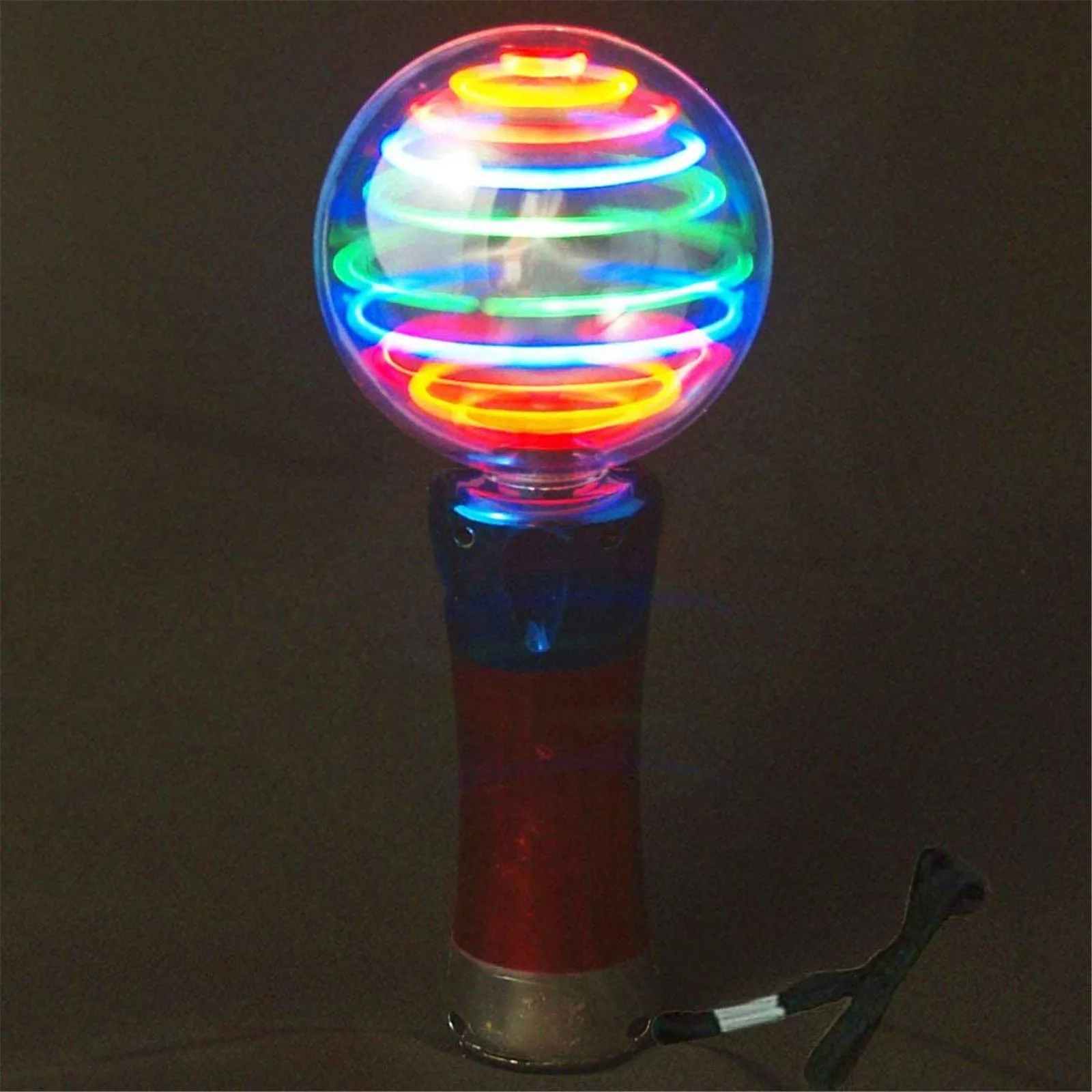 Light spinning. Светящийся магический шар. Шар крутящийся светящийся. Светящийся вращающийся шар игрушка. Вращающаяся светящаяся палочка.