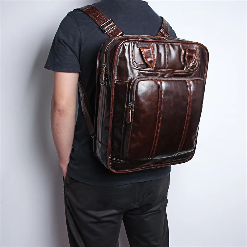 Model Show and Large Capacity of Leather Backpack