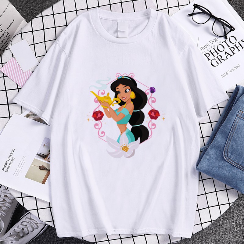 551132+Princess Jasmine With Magic Lamp.jpg