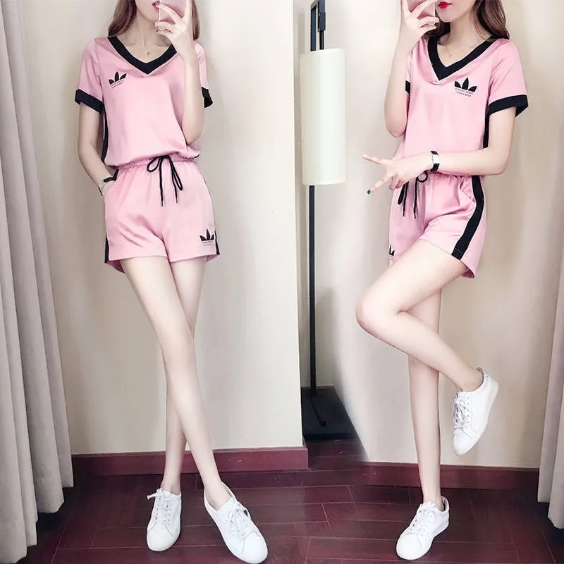 Casual sports suit women's summer wear 2021 new fashion loose shorts V-neck thin running trend two-piece suit womens suit set