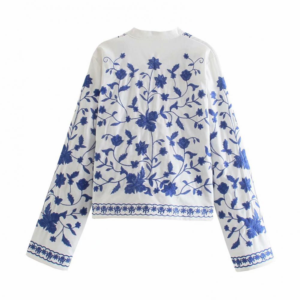 Blusa floral com decote em v para