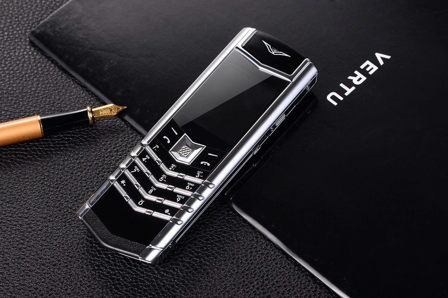 Refurbished original 1:1 VERTU V10 mobile phone exquisite appearance high-end luxury iphone 7 refurbished