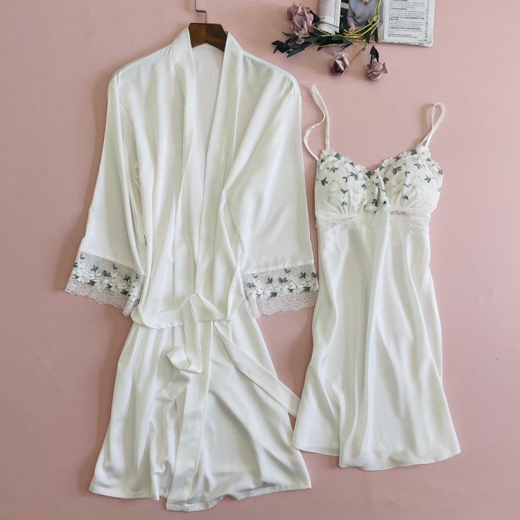 Waliicorners Bride Bridesmaid Robe Embrodery Flower Sleepwear Satin Robe Bathrobe Lingerie Gown 15 He2f63bfbd55c43c59b0478d2aa64ba32o