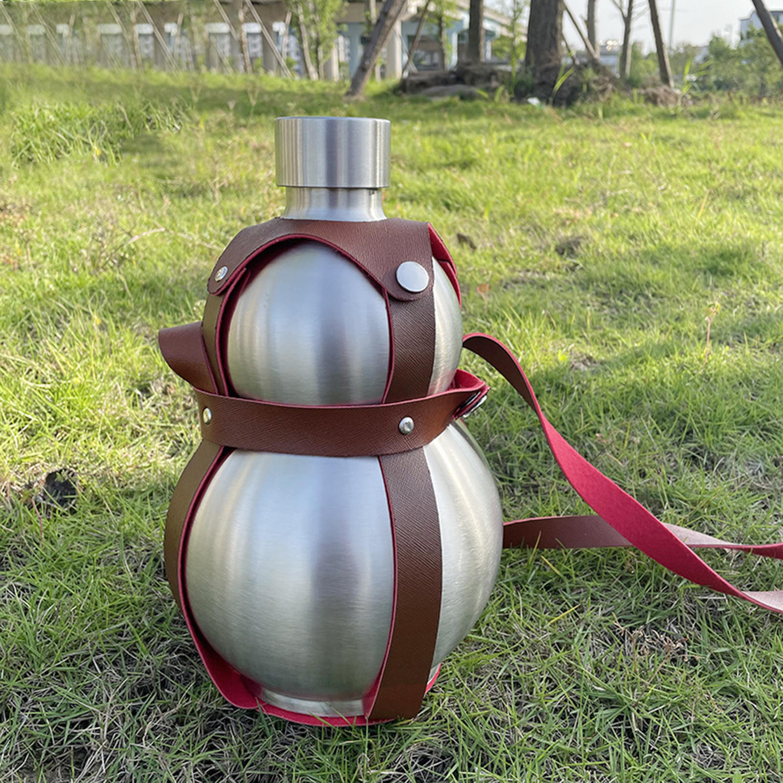 Leakproof Hip Flask Wine Jug Leather Shoulder Strap Kettle Stainless Gourd Bottle for Outdoor Boating Barbecue Travel Birthday