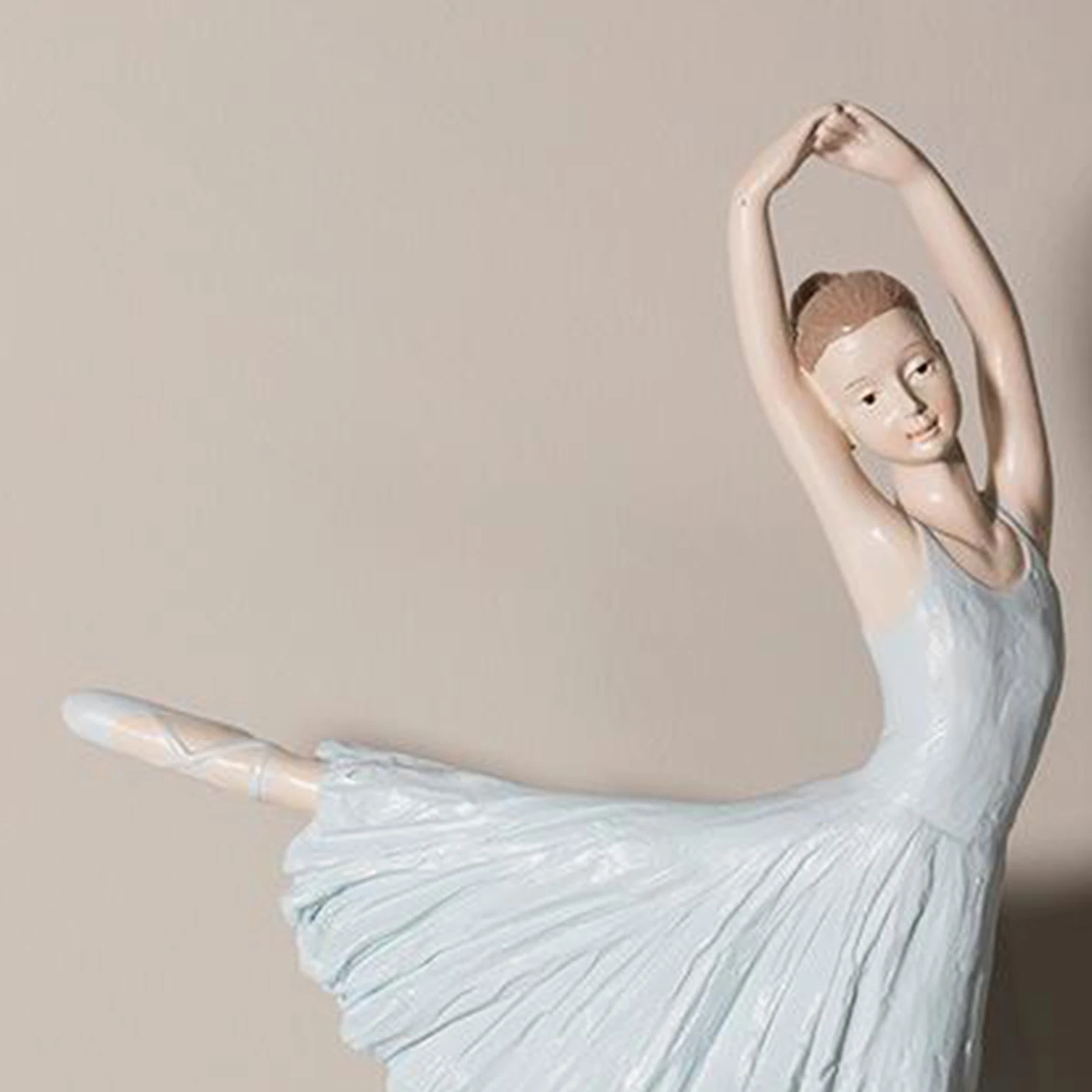 Resin Elegant Figurine Ballerina Ballet Dancer Desktop Ornament Statue H