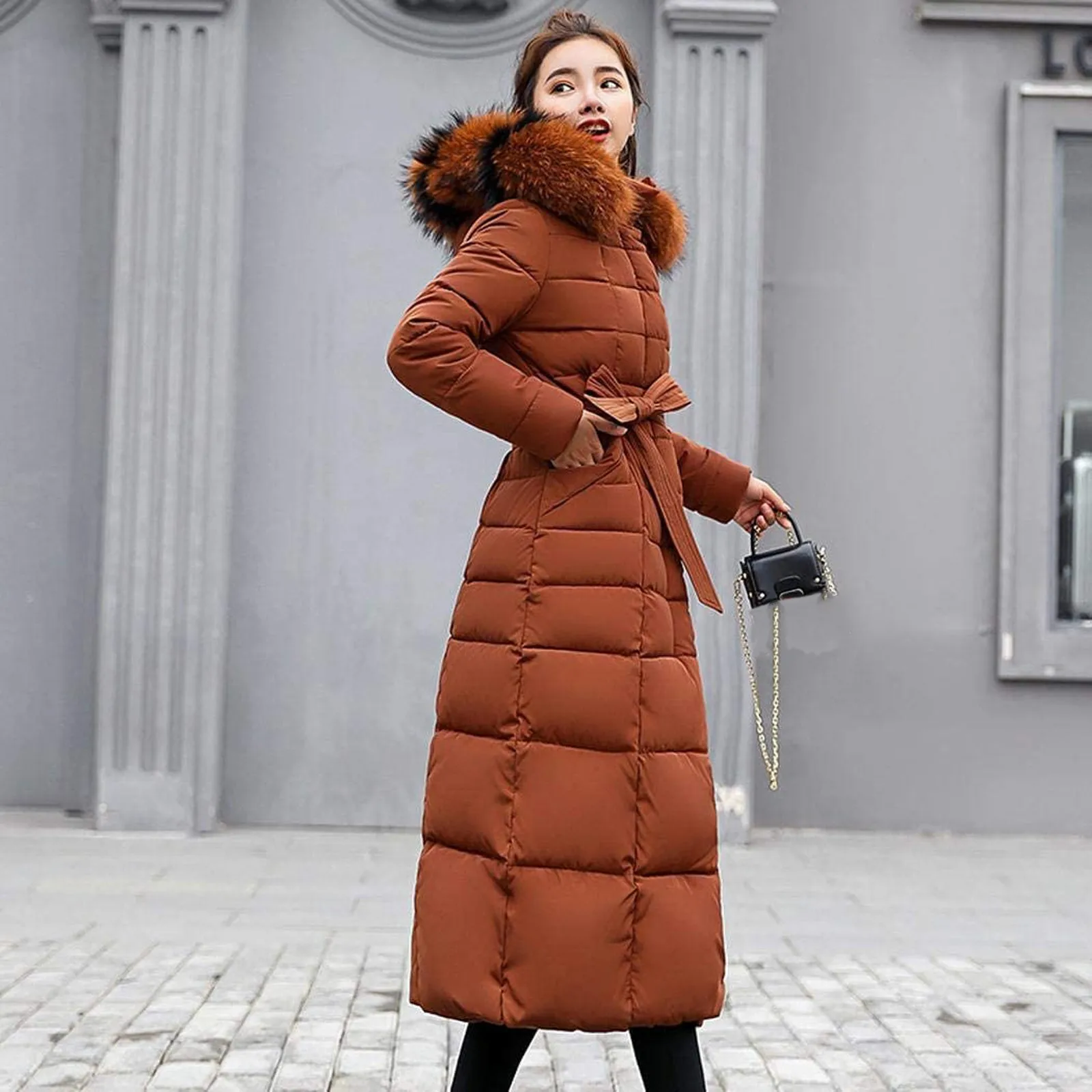 пальто женское зимнее с капюшоном длинное фото
