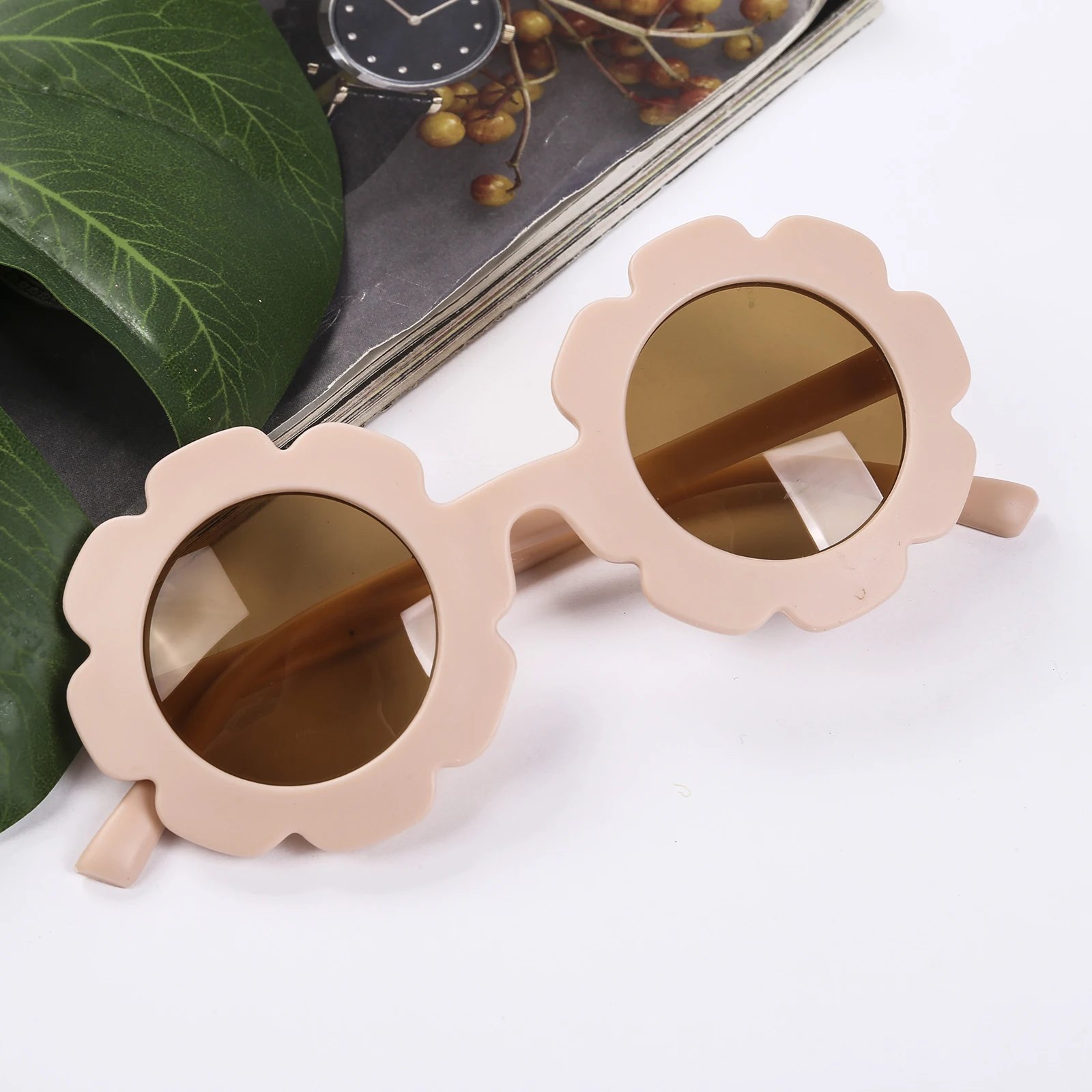 born baby accessories	 2021 8 Colors Toddlers Round Sunglasses Boys Girls Cute Matte Color Flower Frame Outdoor Ultraviolet-proof Casual Glasses baby accessories