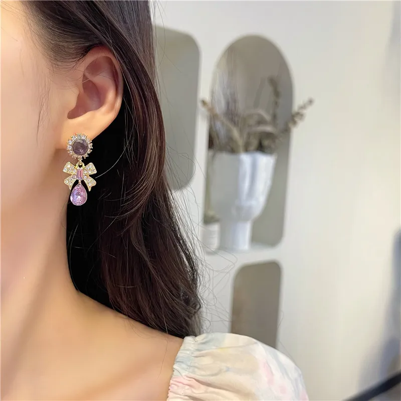 Korean Light Luxury Full Rhinestone Bow Clip on Earrings Female Sweet Purple Rhinestone Pendant Clip Earrings Without Piercing