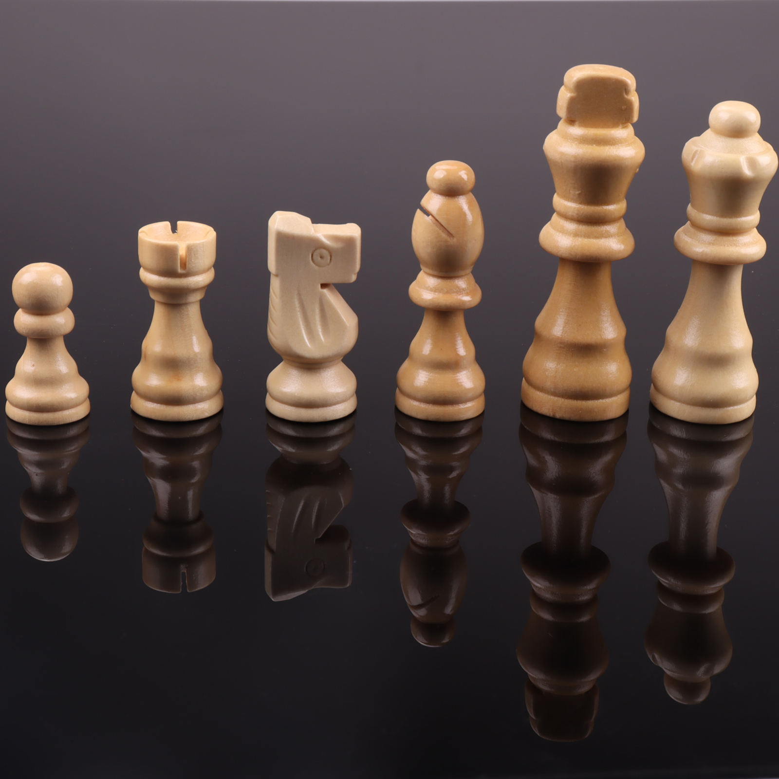 The Chessmen шахматы