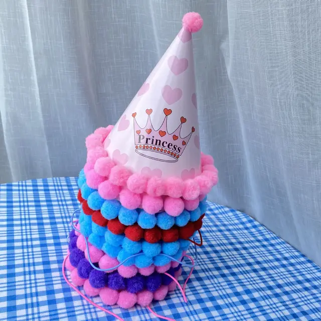 Amosfun 45 pçs chapéus de festa chapéu de aniversário para adultos meninas  decoração masculino crianças - decoração de bolo papel chapéu de  aniversário formato de bolo enfeites de bolo