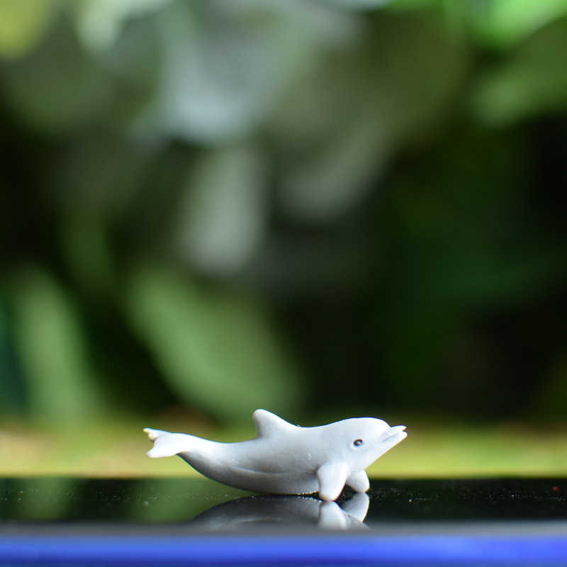 Miniature Oceans Animal Model Turtle Alligator Whale Shark Dolphin Penguin Clownfish Frog Sea World Mini Figurine Decor Toys